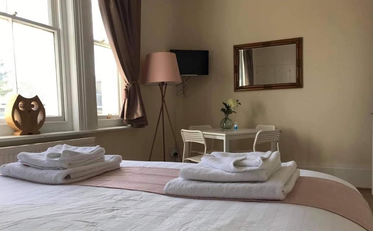 هاستَنغ Brydges Self-Catering Spaces And En-Suite Rooms المظهر الخارجي الصورة
