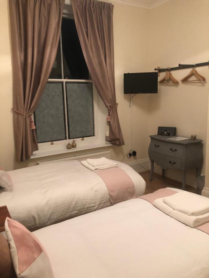 هاستَنغ Brydges Self-Catering Spaces And En-Suite Rooms المظهر الخارجي الصورة