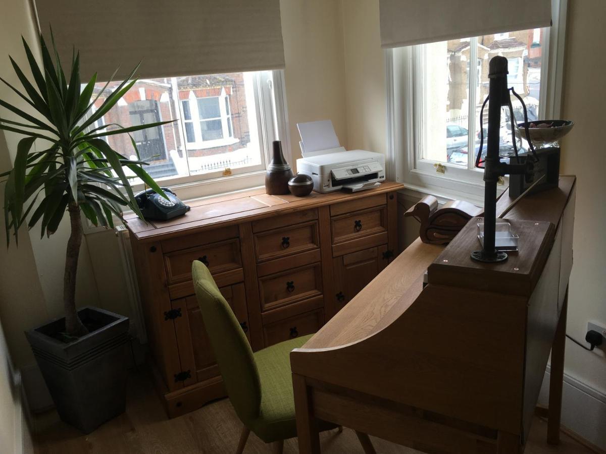 هاستَنغ Brydges Self-Catering Spaces And En-Suite Rooms المظهر الخارجي الصورة
