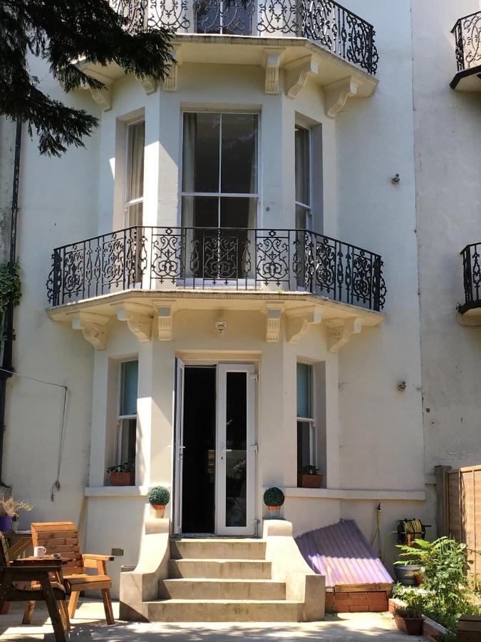 هاستَنغ Brydges Self-Catering Spaces And En-Suite Rooms المظهر الخارجي الصورة